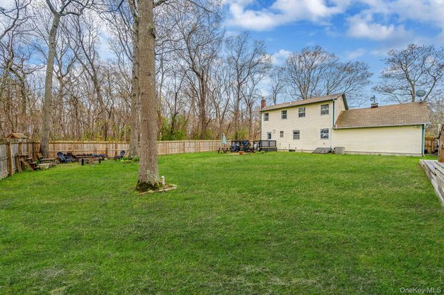 248 Revilo Avenue, Shirley, NY 11967