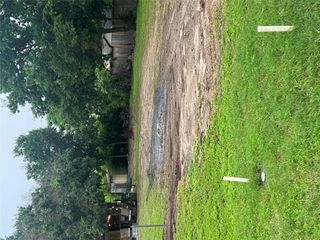 602 E Pfluger ST, Pflugerville, TX 78660