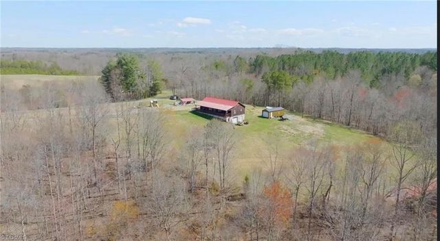 202 Roby Fulk Road, Pinnacle, NC 27043