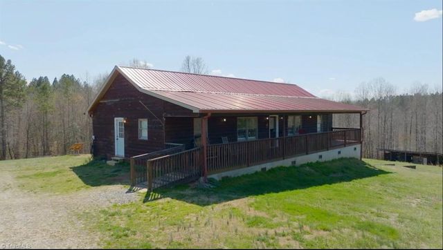 202 Roby Fulk Road, Pinnacle, NC 27043