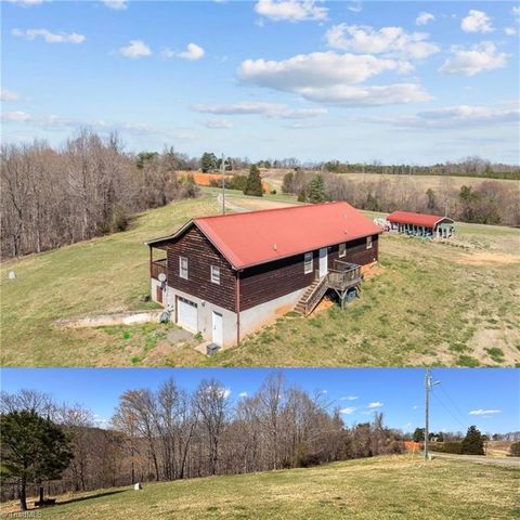 202 Roby Fulk Road, Pinnacle, NC 27043