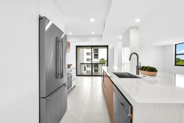 2001 N Ocean Boulevard 502, Boca Raton, FL 33431