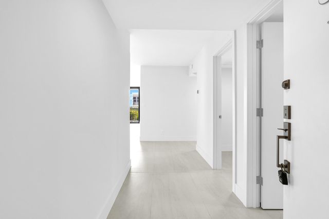 2001 N Ocean Boulevard 502, Boca Raton, FL 33431