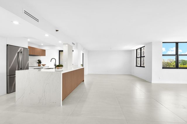 2001 N Ocean Boulevard 502, Boca Raton, FL 33431