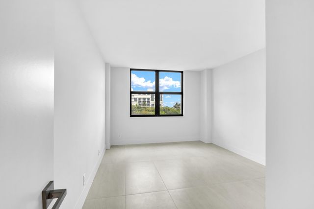 2001 N Ocean Boulevard 502, Boca Raton, FL 33431