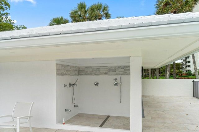 2001 N Ocean Boulevard 502, Boca Raton, FL 33431