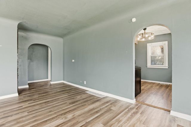 332 Bullock Street, Saginaw, MI 48602