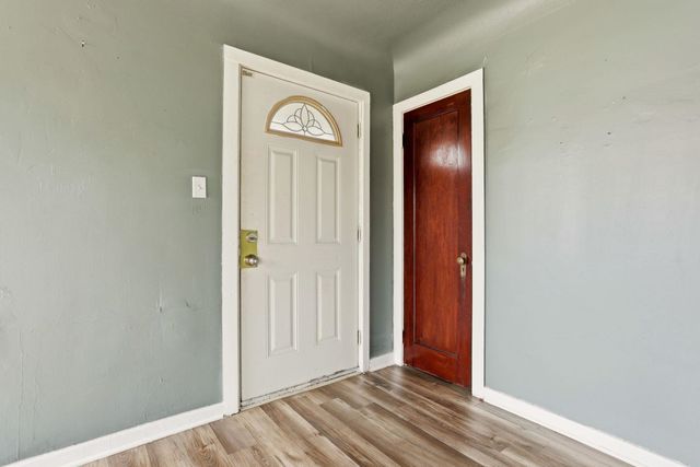 332 Bullock Street, Saginaw, MI 48602