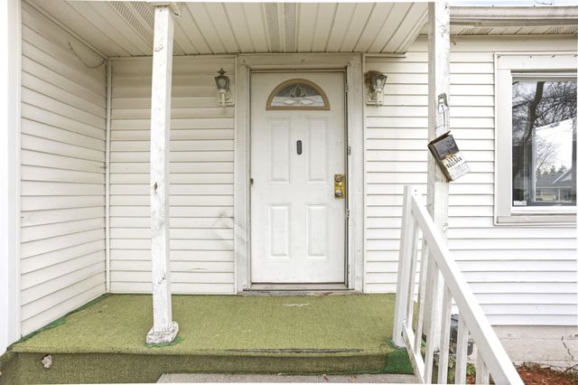 332 Bullock Street, Saginaw, MI 48602