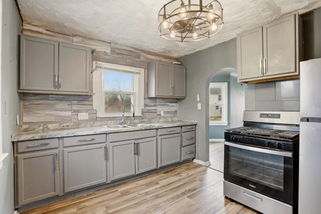 332 Bullock Street, Saginaw, MI 48602