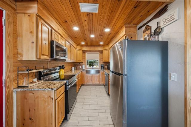 15120 NE 240TH COURT, Salt Springs, FL 32134