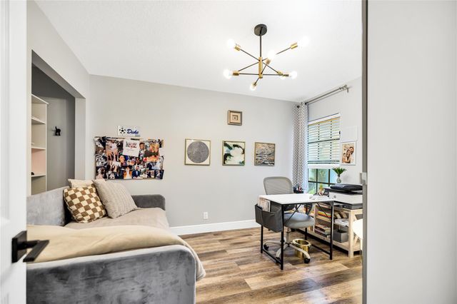 5568 American Circle, Delray Beach, FL 33484