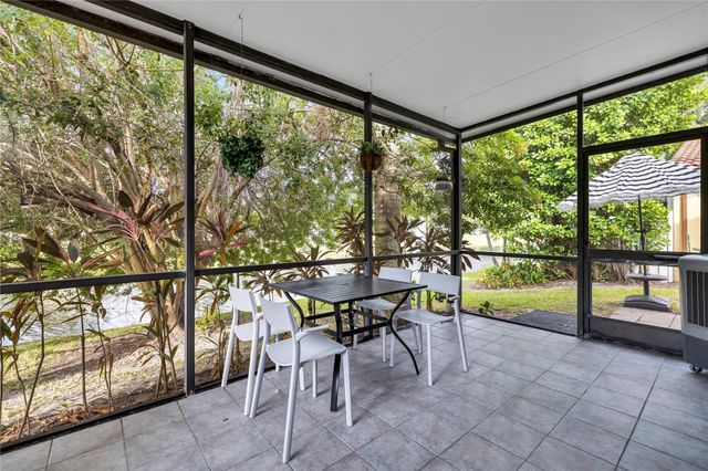 5568 American Circle, Delray Beach, FL 33484