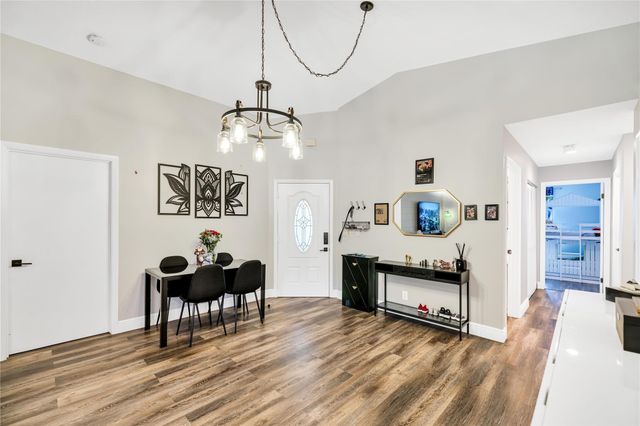 5568 American Circle, Delray Beach, FL 33484