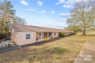 324 Horn Bottom Road, Forest City, NC 28043