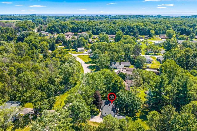 1565 RIVERSIDE DRIVE, Suamico, WI 54173