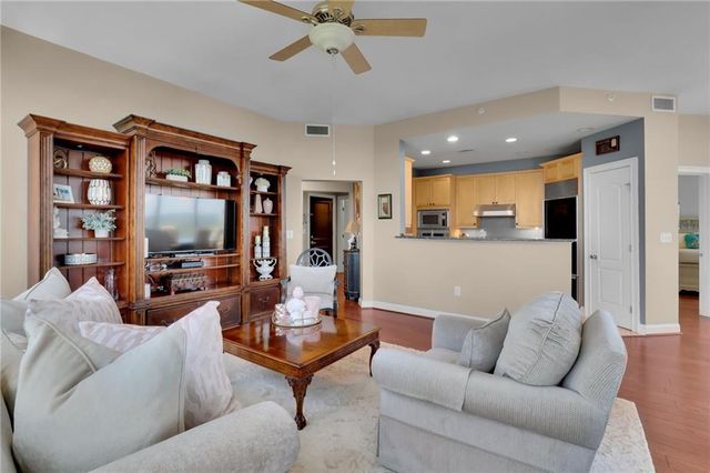 2828 Peachtree Road NW 1901, Atlanta, GA 30305