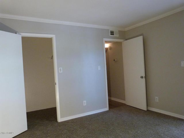 3131 W Cochise Drive Unit 207, Phoenix, AZ 85051