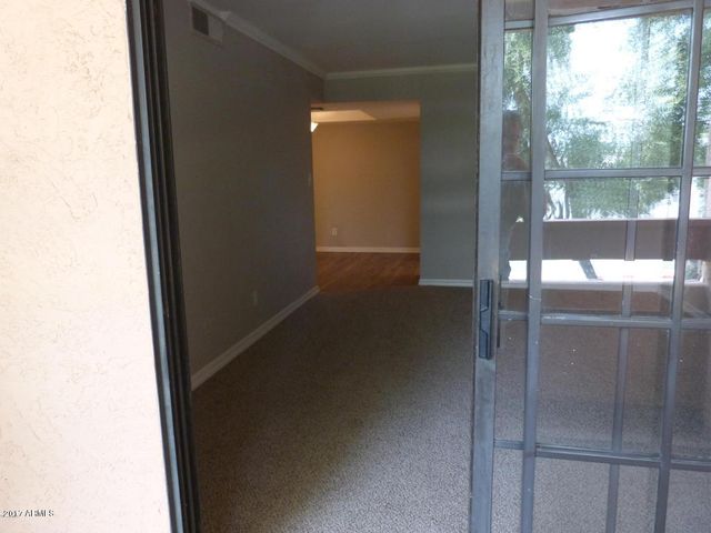 3131 W Cochise Drive Unit 207, Phoenix, AZ 85051