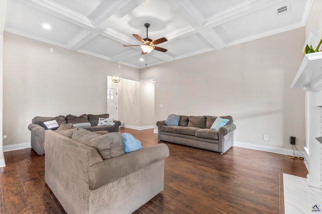 304 Kendall Court, Perry, GA 31069