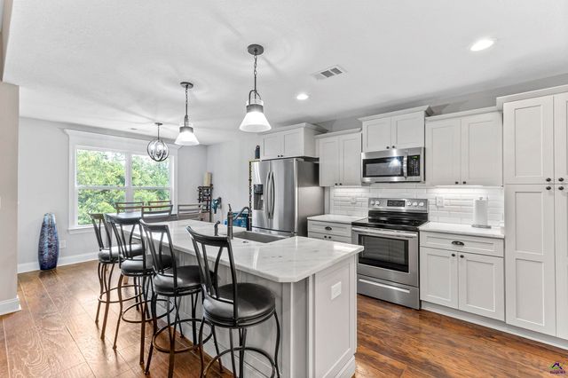 304 Kendall Court, Perry, GA 31069