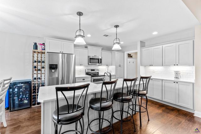 304 Kendall Court, Perry, GA 31069