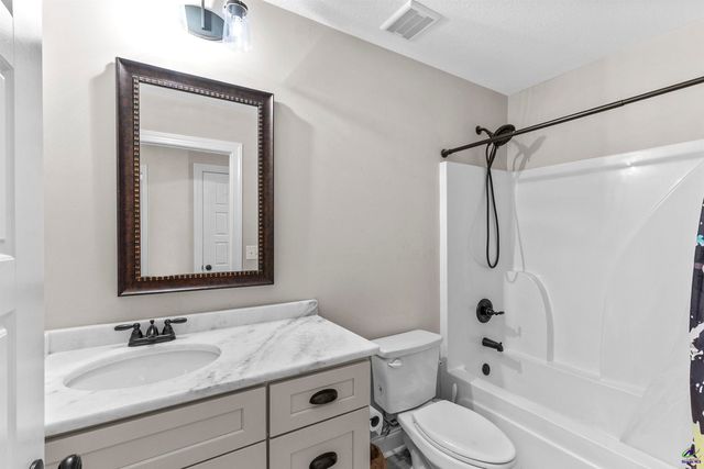 304 Kendall Court, Perry, GA 31069