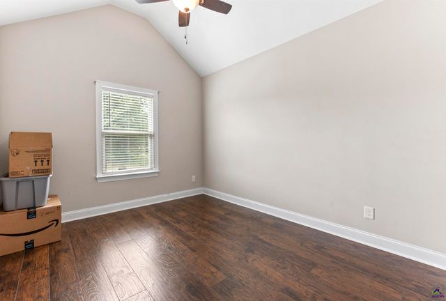 304 Kendall Court, Perry, GA 31069