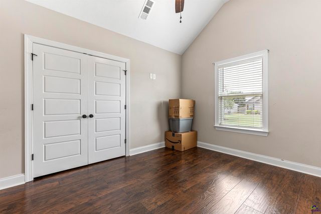 304 Kendall Court, Perry, GA 31069