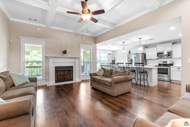 304 Kendall Court, Perry, GA 31069