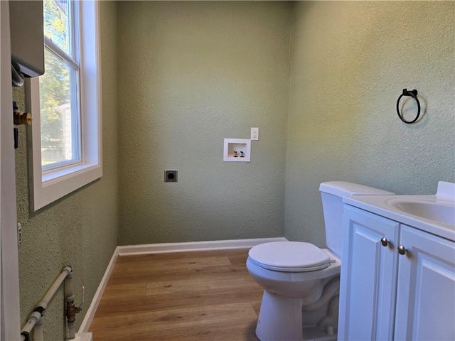 203 N Chestnut Street, Pittsburg, KS 66762