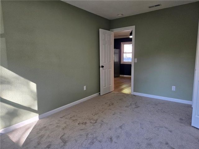 203 N Chestnut Street, Pittsburg, KS 66762