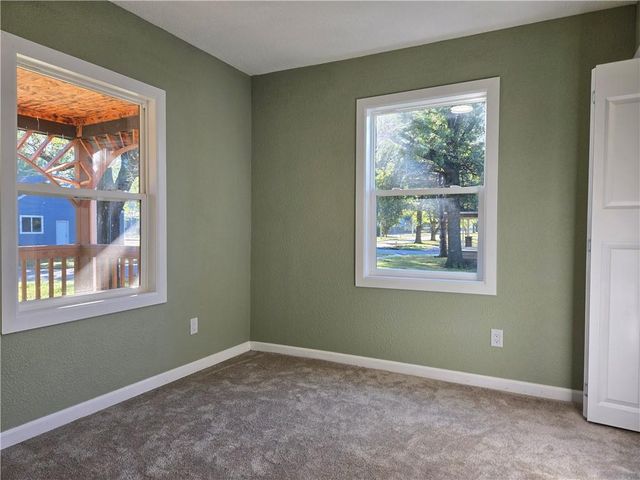 203 N Chestnut Street, Pittsburg, KS 66762