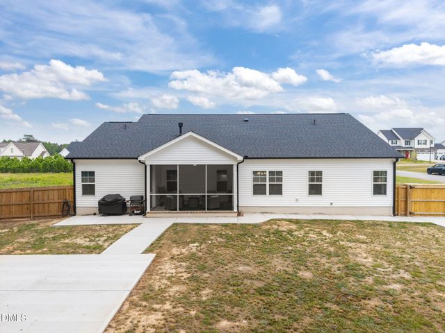 671 Howards Crossing Drive, Wendell, NC 27591