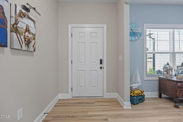 671 Howards Crossing Drive, Wendell, NC 27591