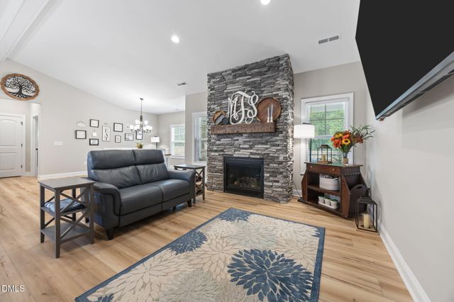 671 Howards Crossing Drive, Wendell, NC 27591