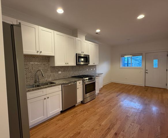 4145 N oakley Avenue 2, Chicago, IL 60618