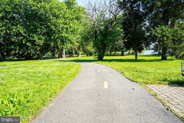 2007 COOL SPRING DR, Alexandria, VA 22308