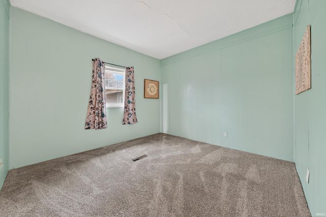 807 S Franklin Street, Winamac, IN 46996