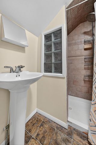 807 S Franklin Street, Winamac, IN 46996