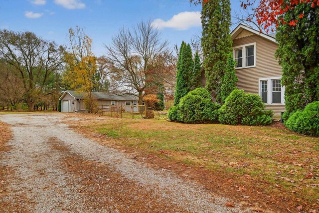 807 S Franklin Street, Winamac, IN 46996