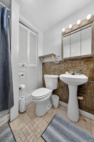 807 S Franklin Street, Winamac, IN 46996