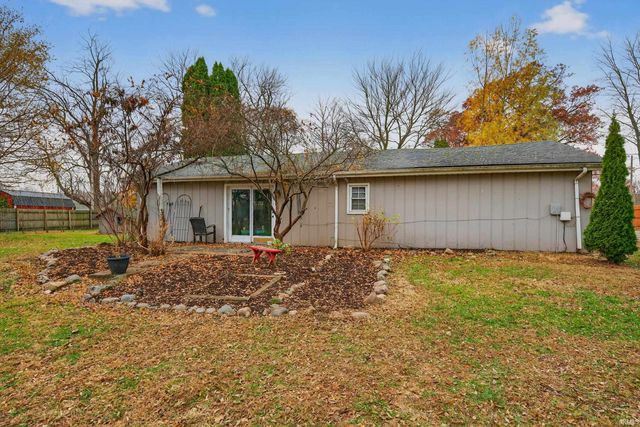 807 S Franklin Street, Winamac, IN 46996