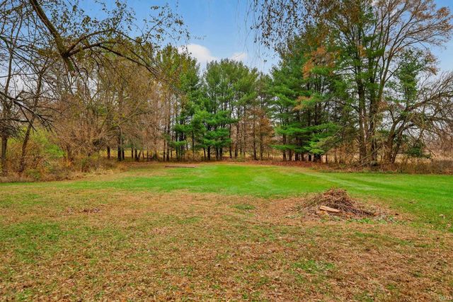 807 S Franklin Street, Winamac, IN 46996