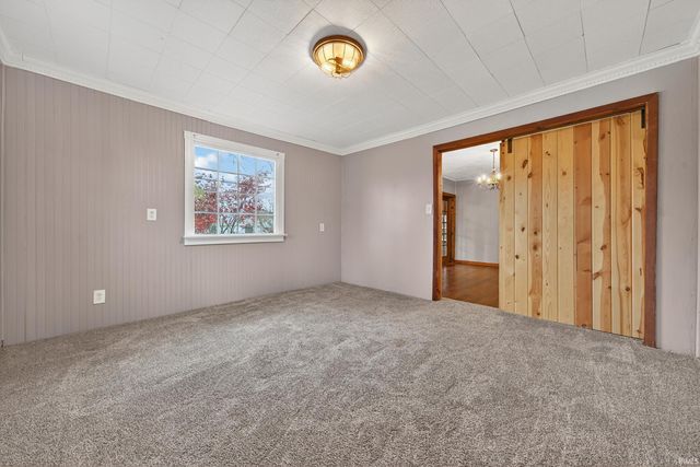 807 S Franklin Street, Winamac, IN 46996