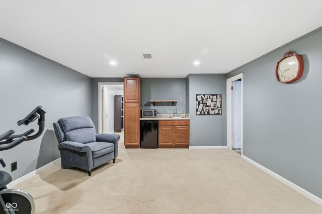 2711 Pomona Court, Indianapolis, IN 46268