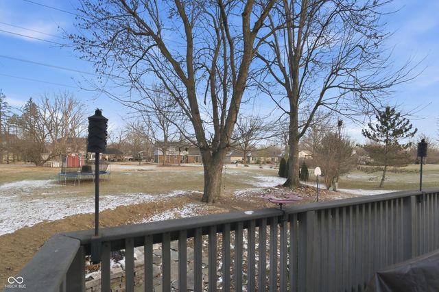 2711 Pomona Court, Indianapolis, IN 46268