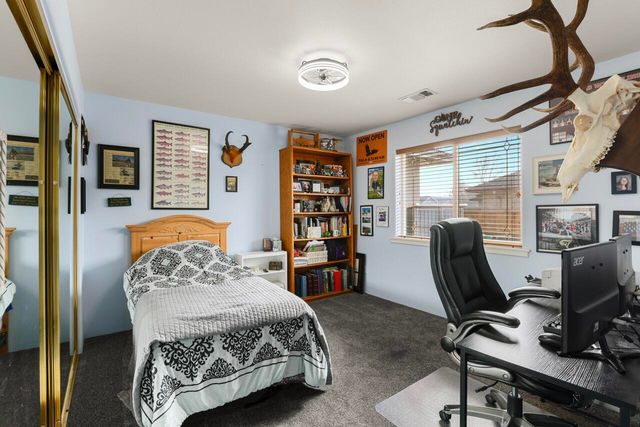 184 Keystone Way, Eagle Point, OR 97524