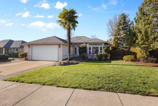 184 Keystone Way, Eagle Point, OR 97524