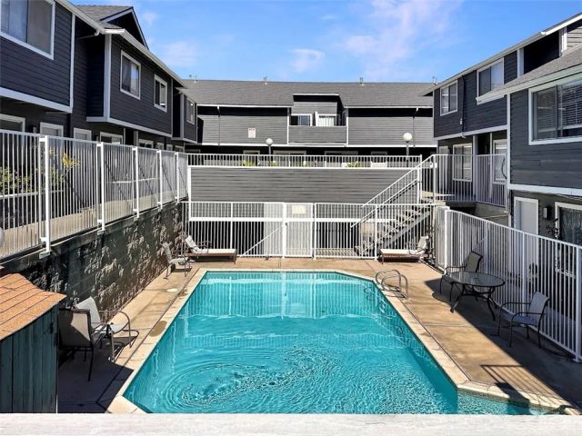 1314 N Spurgeon, Santa Ana, CA 92701